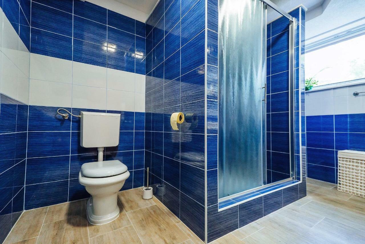Apartman Kristina Lägenhet Split Exteriör bild